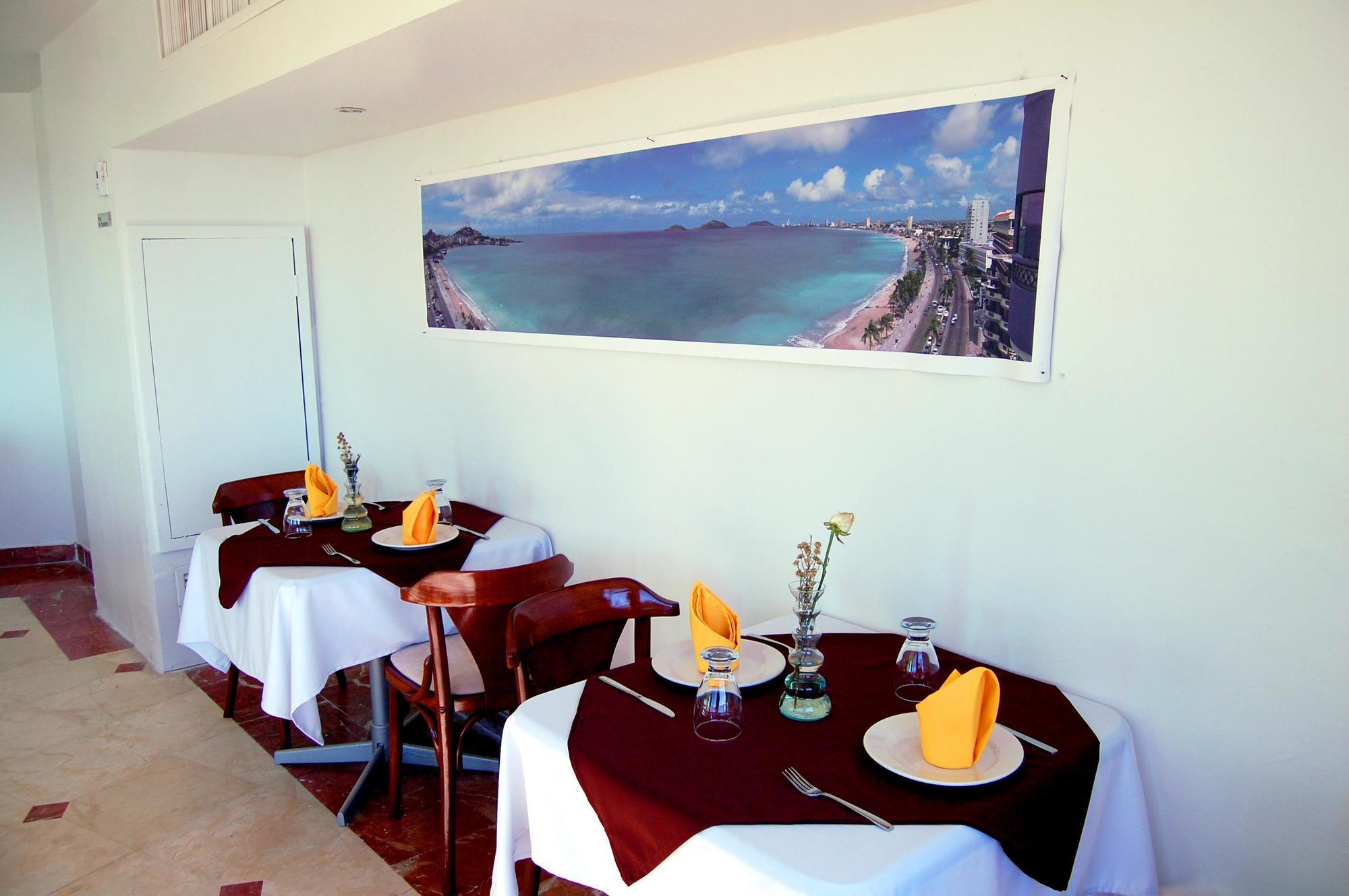 Hotel Playa Marina Mazatlan Ngoại thất bức ảnh